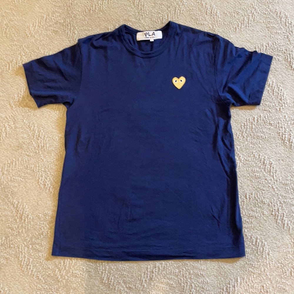 Men’s comme des garçons t shirt